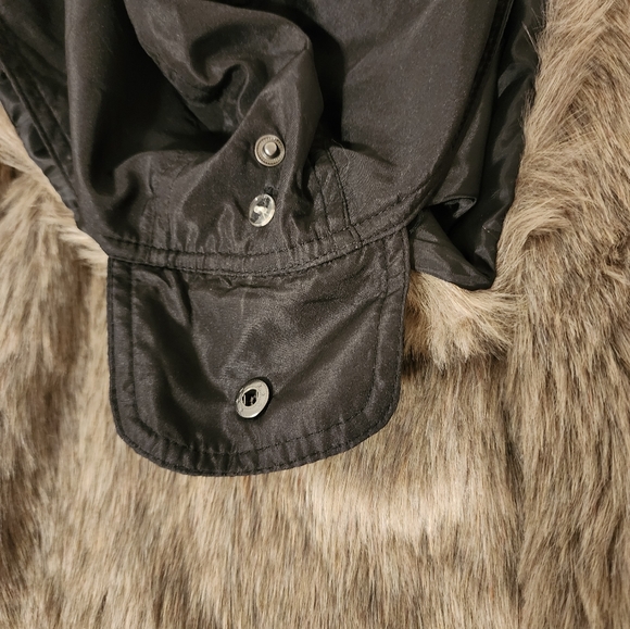 ❄️🌡❄️Winter Coat Girls Large, Lined, Black, zip out liner with belt, hooded❄️🌡 - Picture 13 of 16